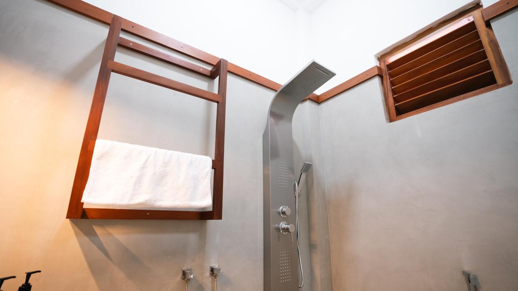 Daffodil Restaurant & Holiday Resort Unawatuna Ngoại thất bức ảnh